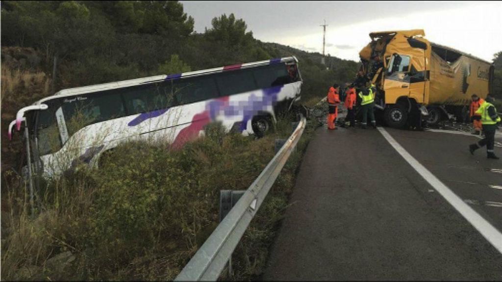 西班牙車禍　一港人受傷