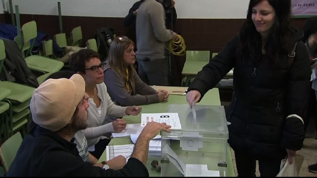 加泰地方議會選舉　料統派和獨派政黨支持度相若