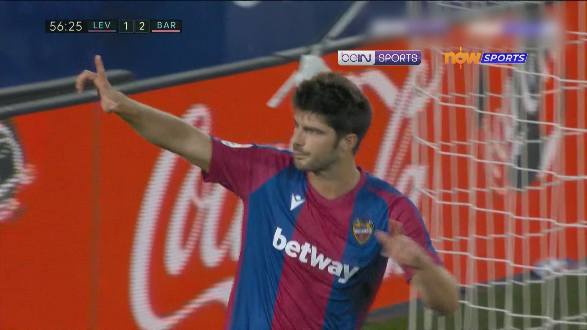 西甲　利雲特3:3巴塞羅那