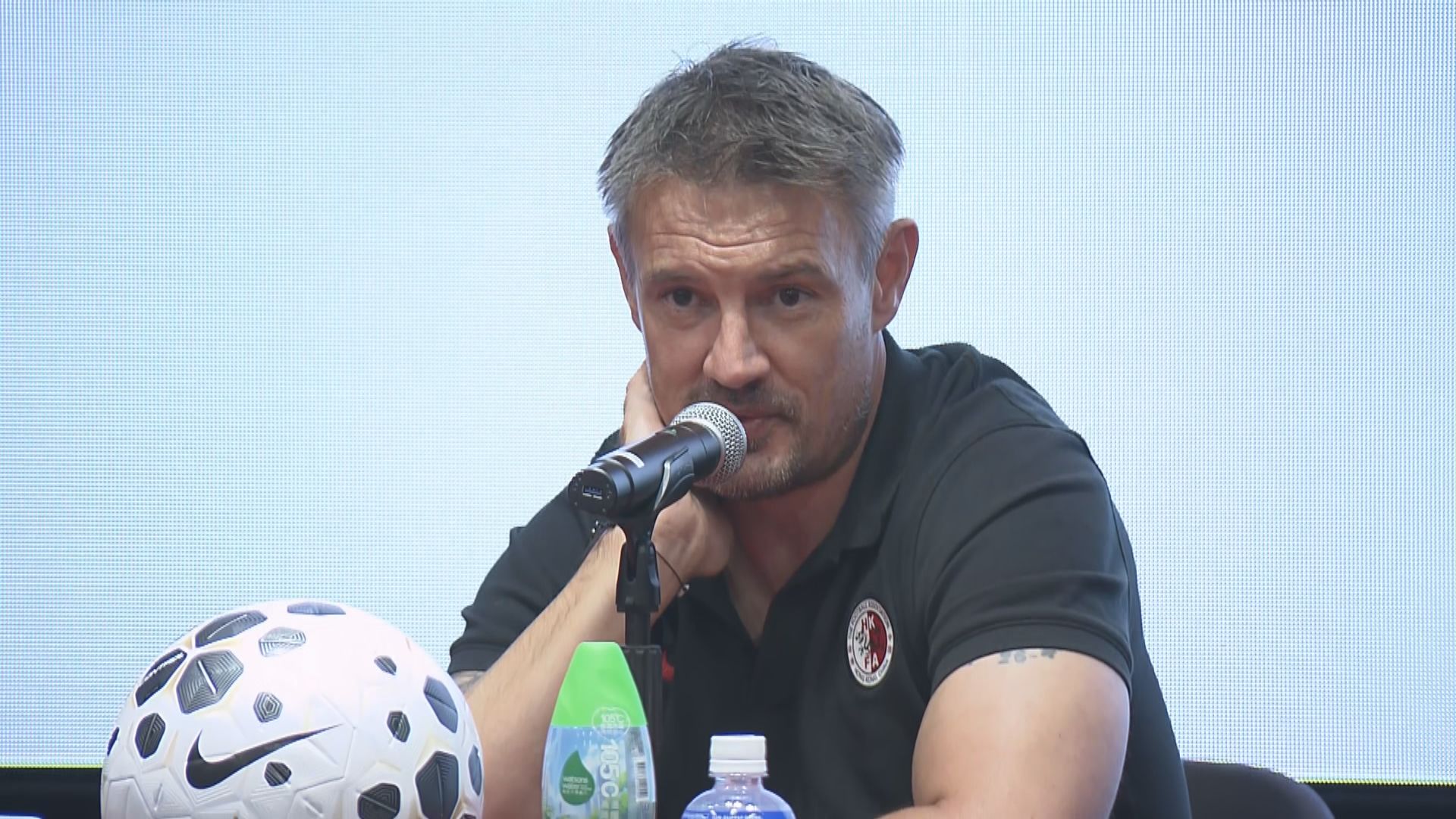 港足主教練韋斯活賽後感失望　強調非失敗且有意續教港隊