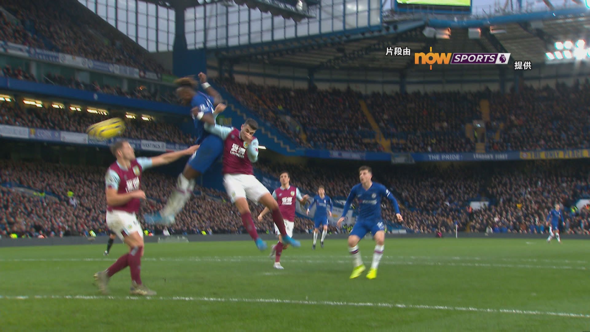 英超　車路士3:0般尼