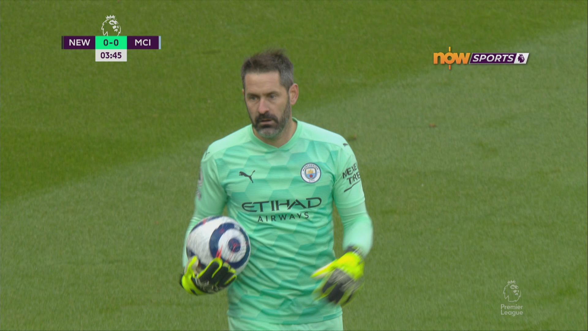 英超　紐卡素3:4曼城