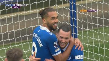 英超 錫菲聯 0:5 阿士東維拉