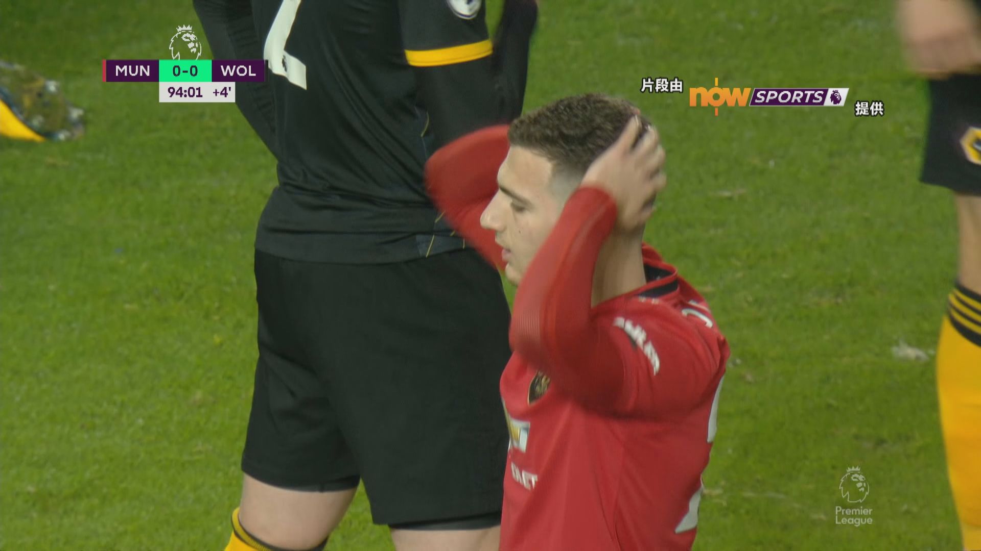 英超　曼聯0 : 0狼隊