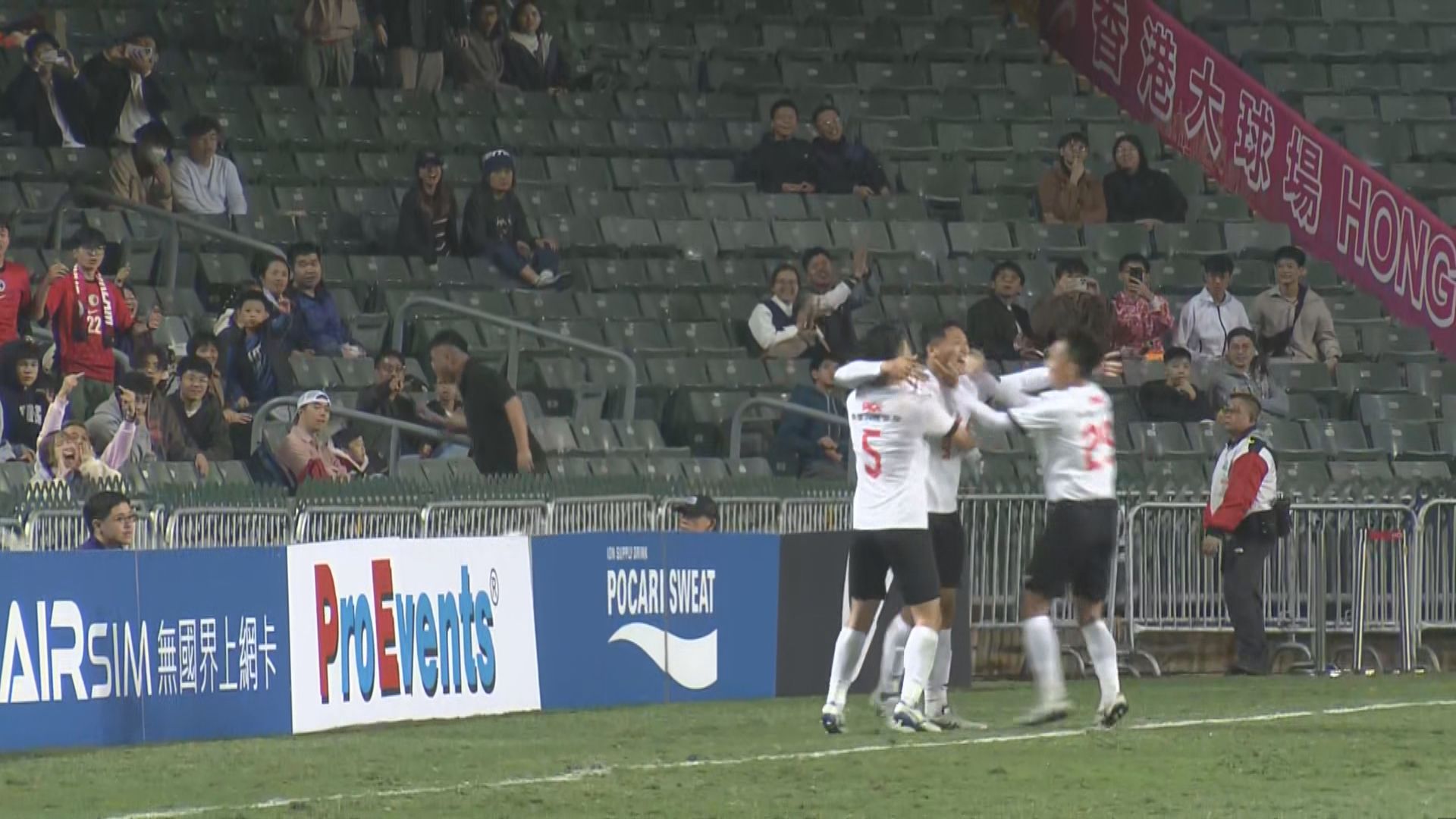 省港盃　港隊 1:2 廣東隊　(兩回合 2:3)