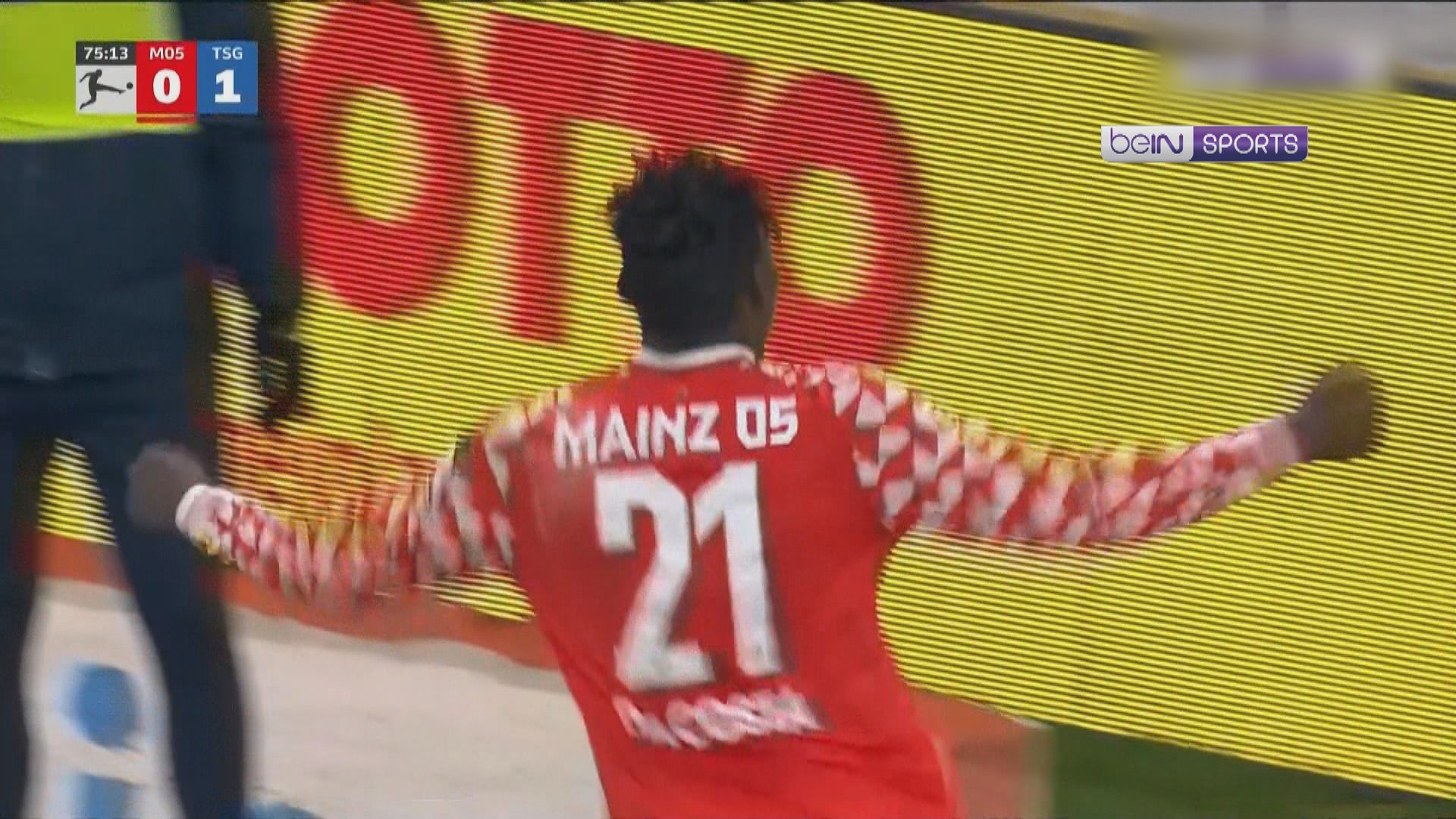 德甲　緬恩斯 1:1 賀芬咸