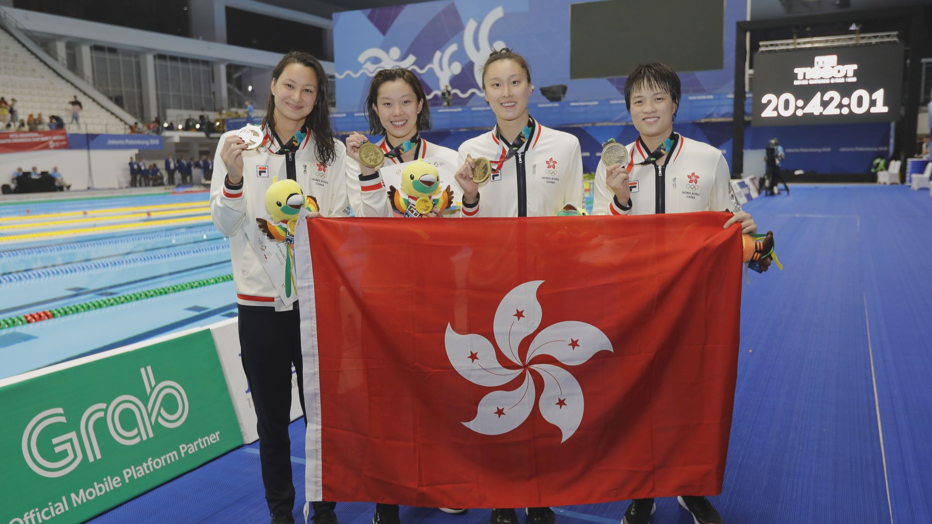 港隊奪女子自由式接力銅牌