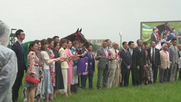 香港賽駒「浪漫勇士」揚威日本安田紀念賽