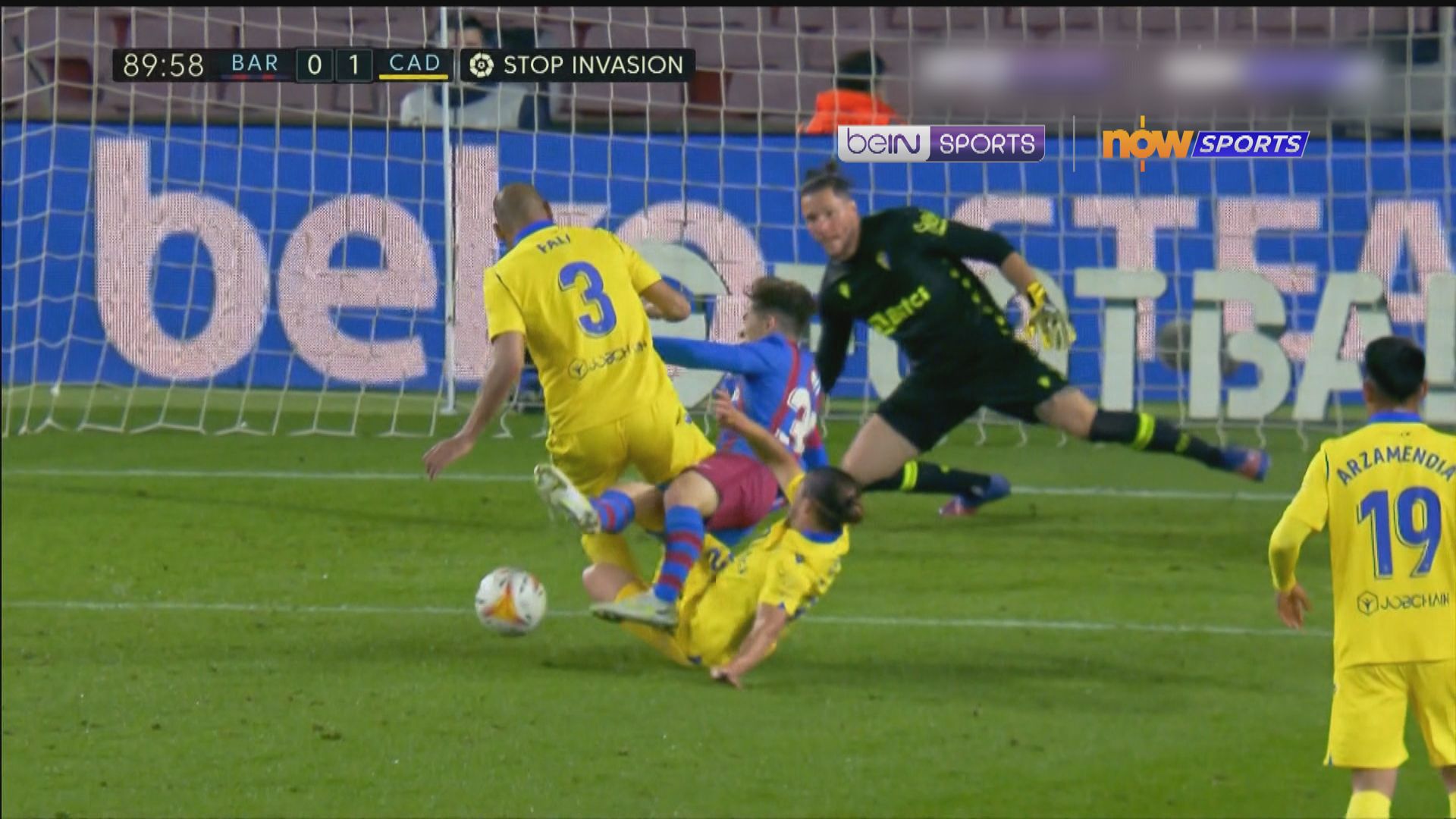 西甲　巴塞羅那0:1卡迪斯