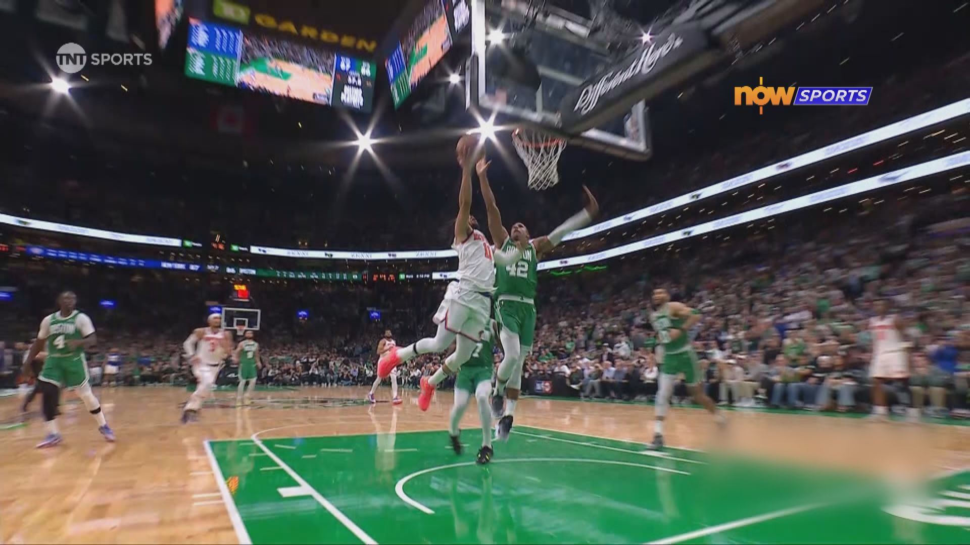 NBA季後賽東岸四強　紐約人 91:90 塞爾特人(場數2:0)