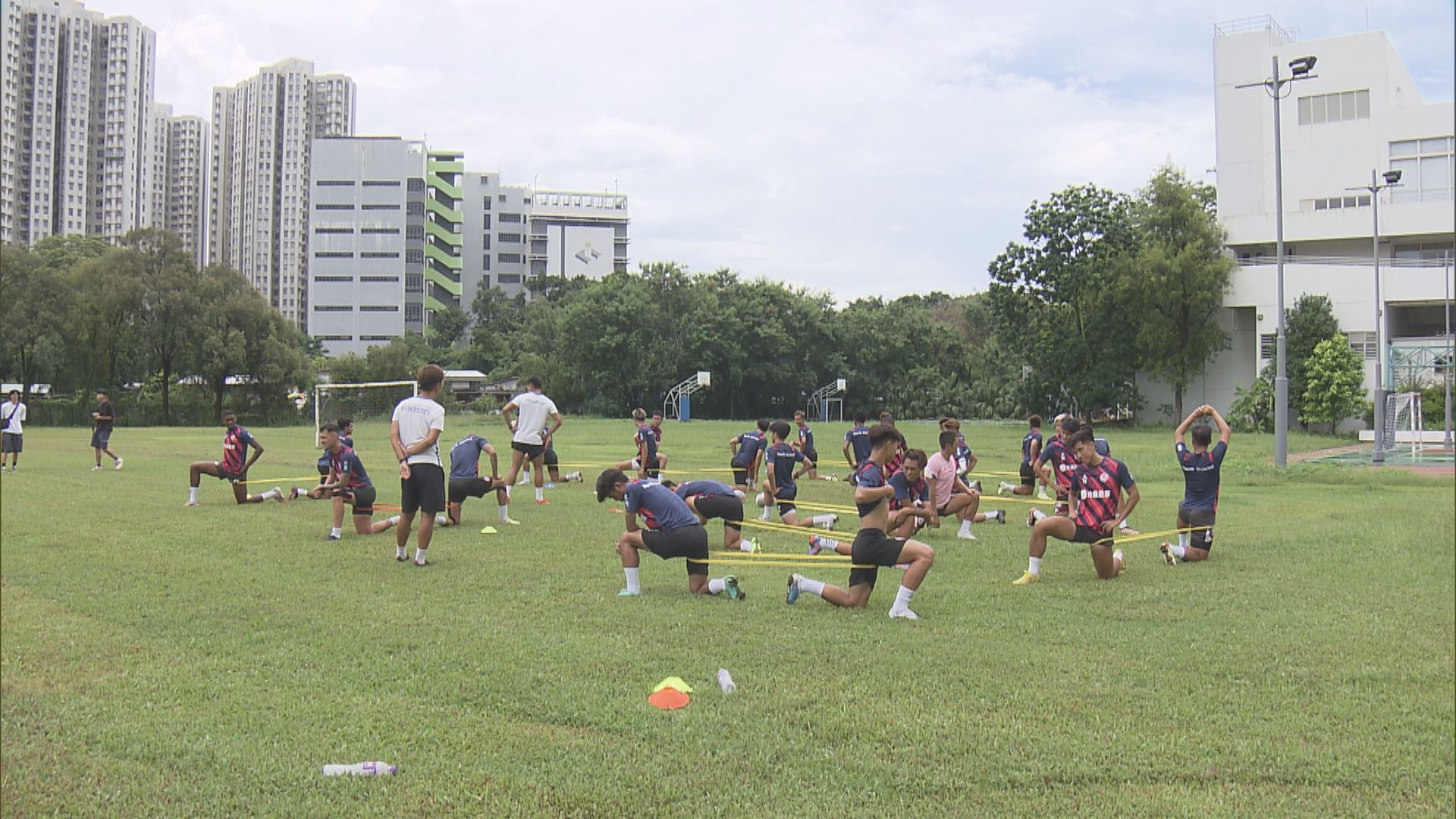 港超聯升班馬北區開操 力爭中游排名