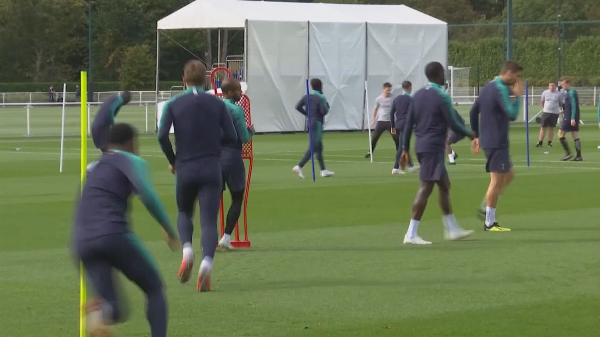 阿里及艾歷臣歐聯因傷缺陣