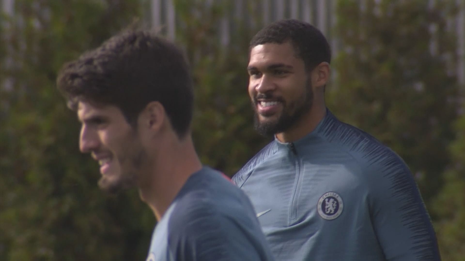 洛夫斯捷克有望於歐霸正選上陣