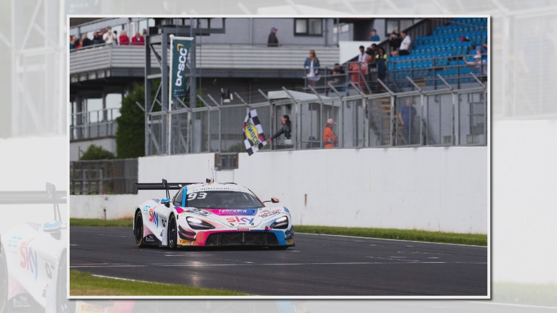 英國GT錦標賽 謝榮鍵與隊友奪分站冠軍