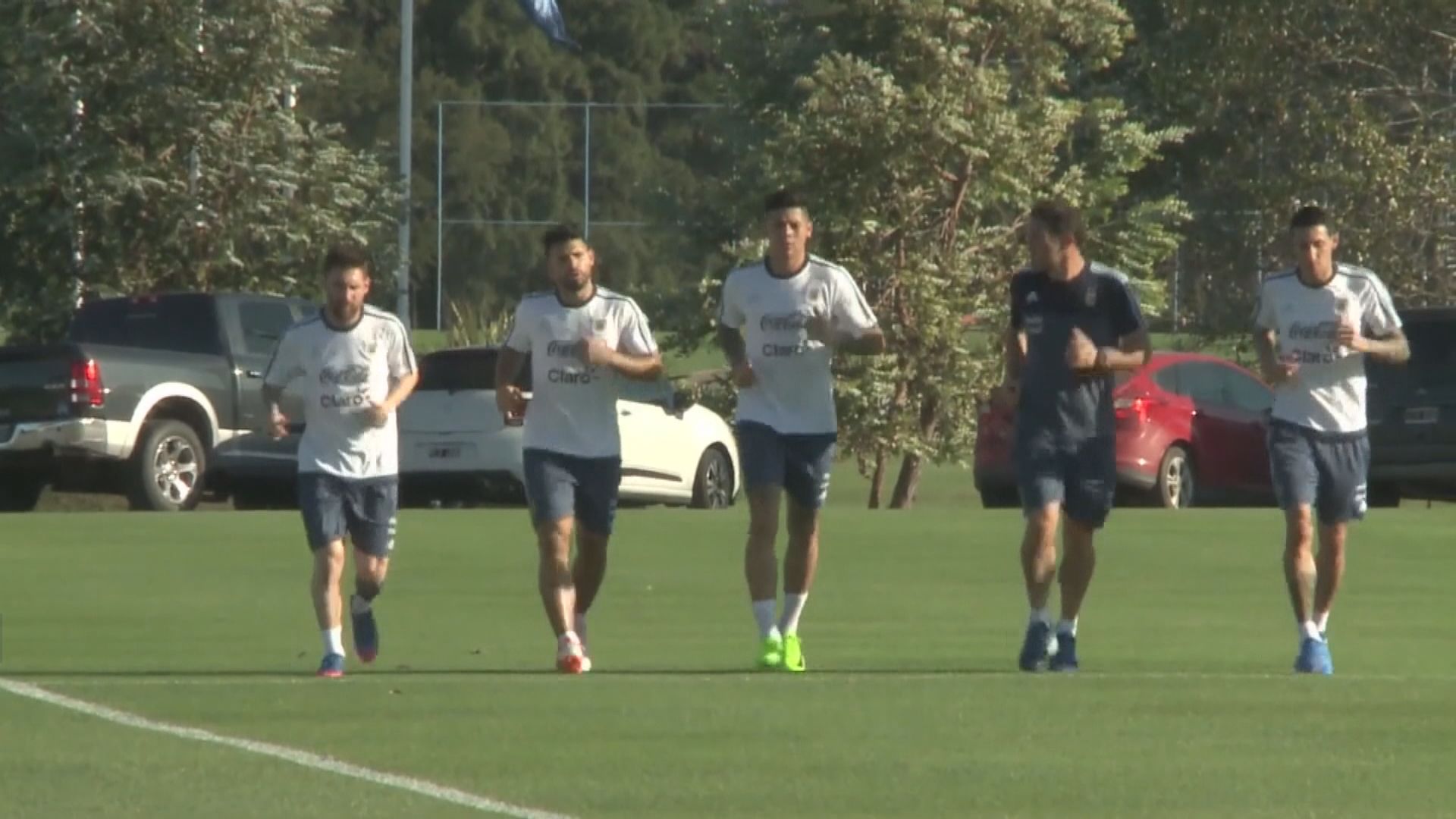 曼聯借將洛荷涉違反「限聚令」