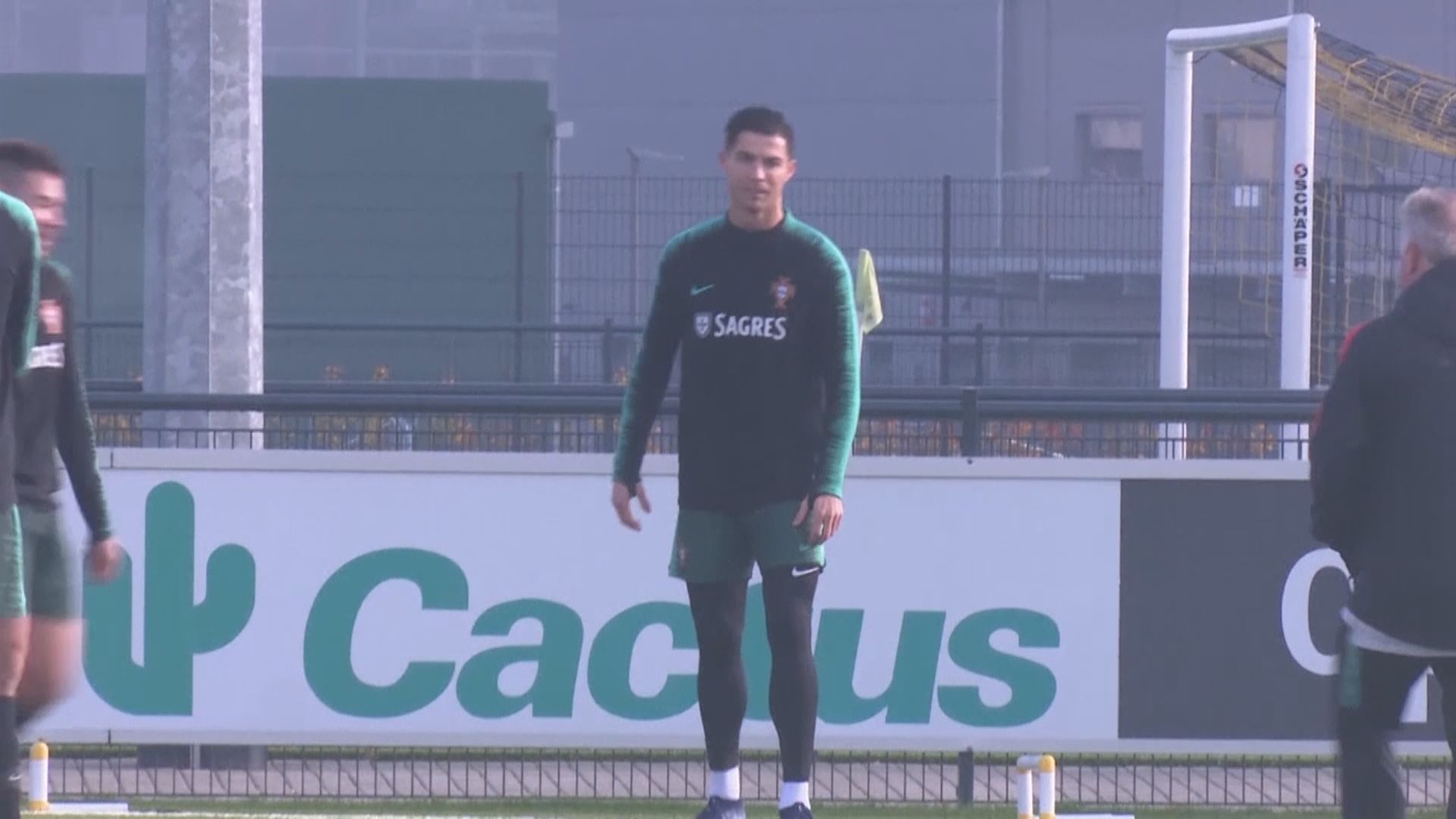 C朗拿度感染新型冠狀病毒