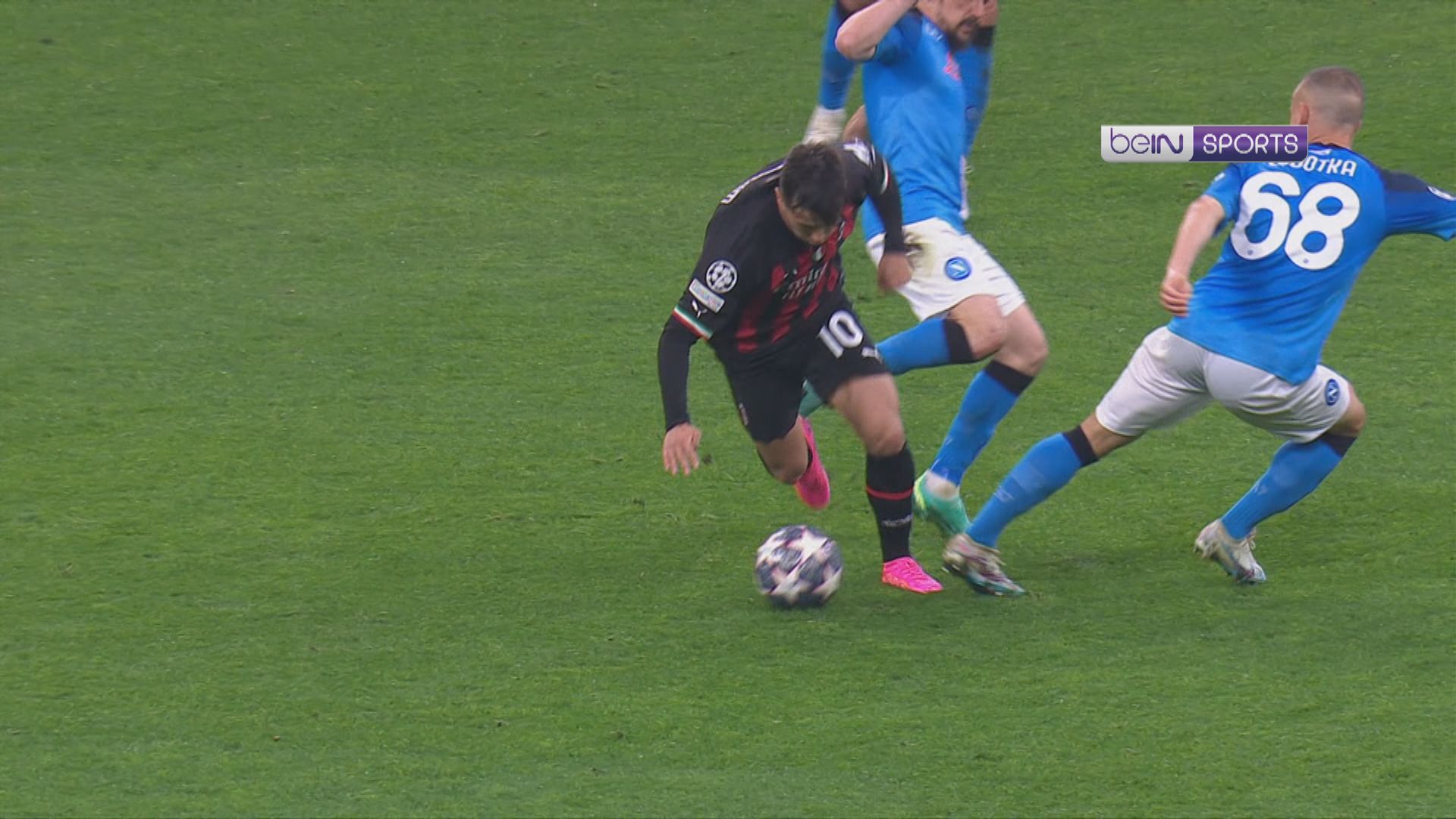 歐聯八強首回合　AC米蘭 1:0 拿玻里