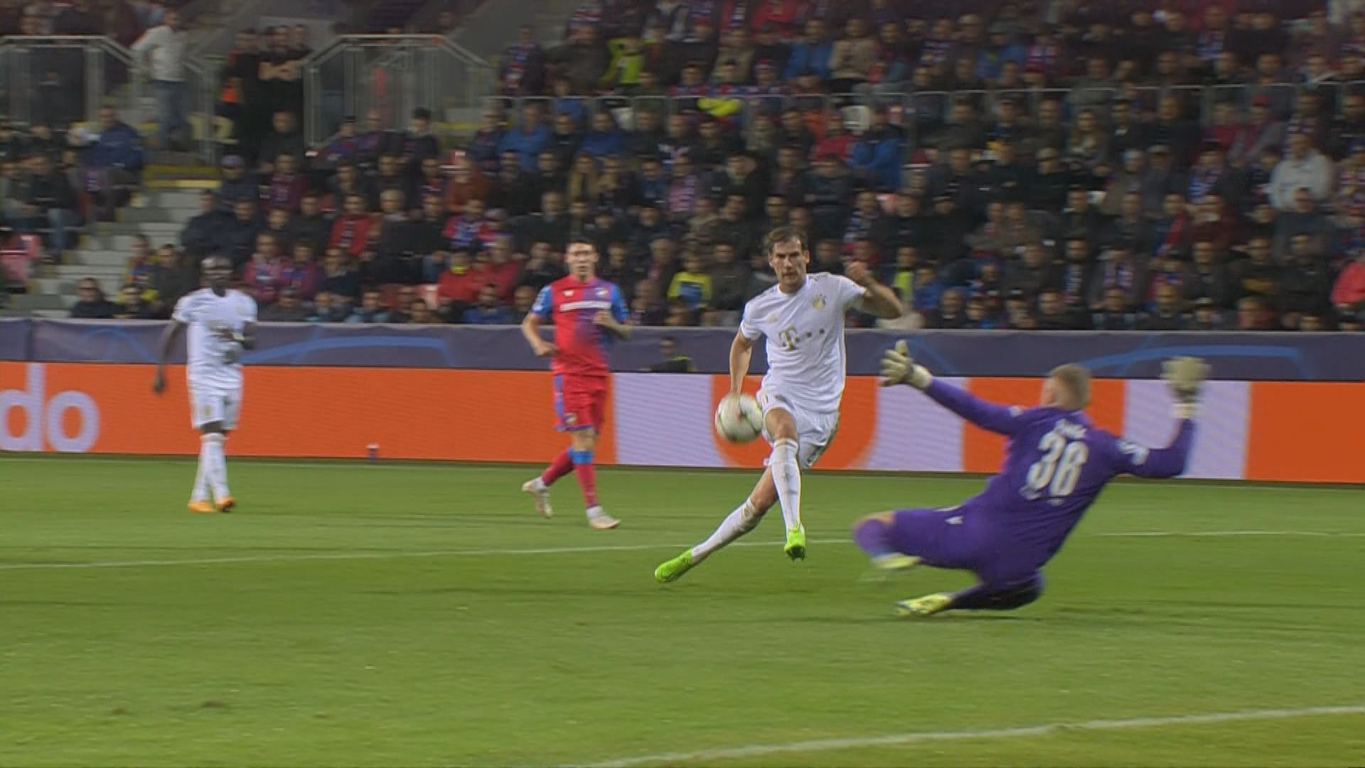 歐聯C組　柏辛域陀尼亞2:4拜仁慕尼黑