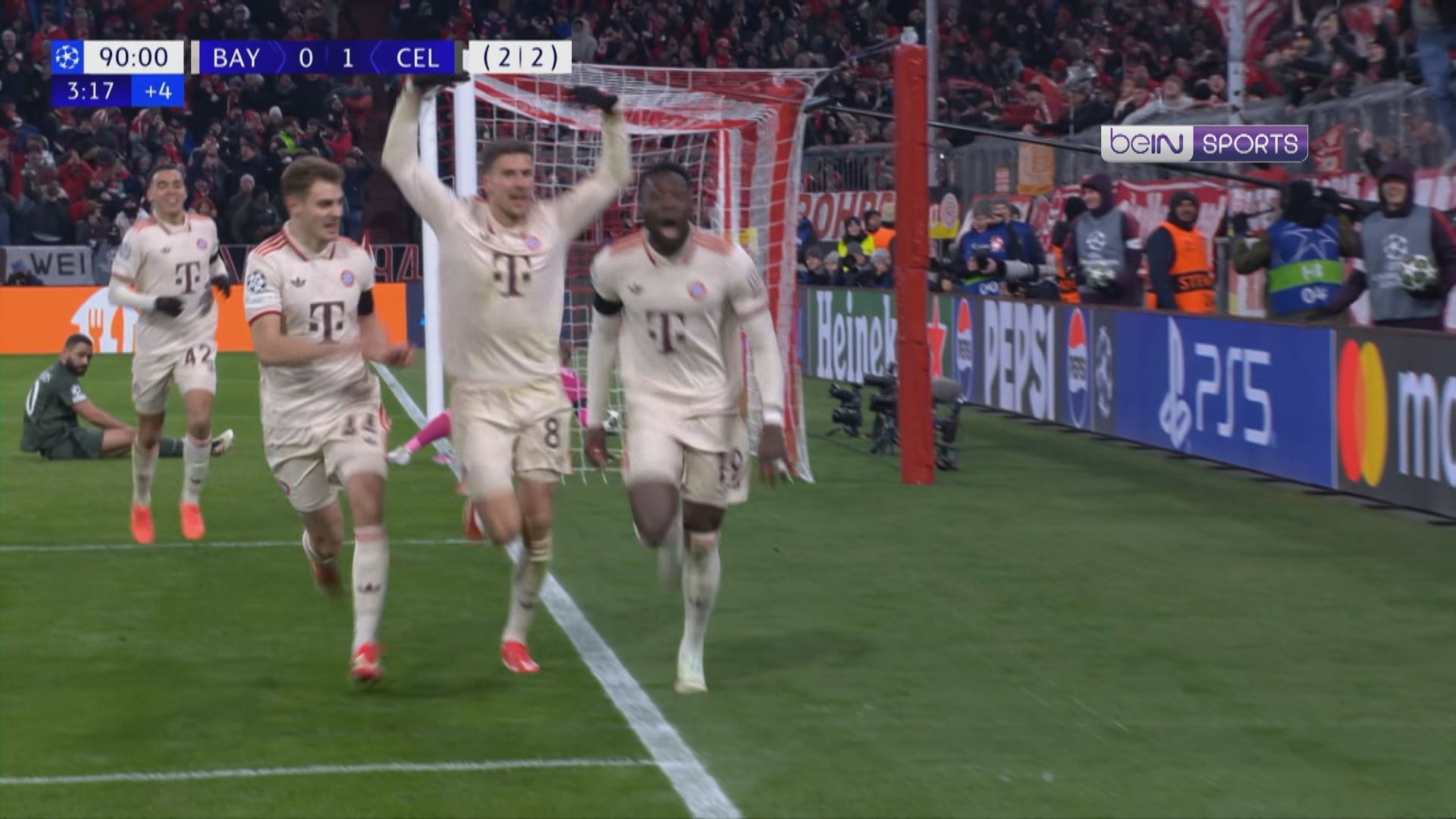 歐聯淘汰階段附加賽　拜仁慕尼黑 1:1 些路迪　(兩回合 3:2)