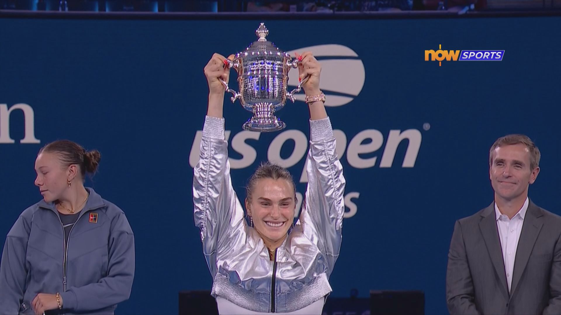 美網　莎芭列卡直落兩盤挫安妮絲莫娃衛冕