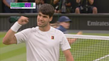 溫網　艾卡拿斯及莎芭列卡晉男女單八強