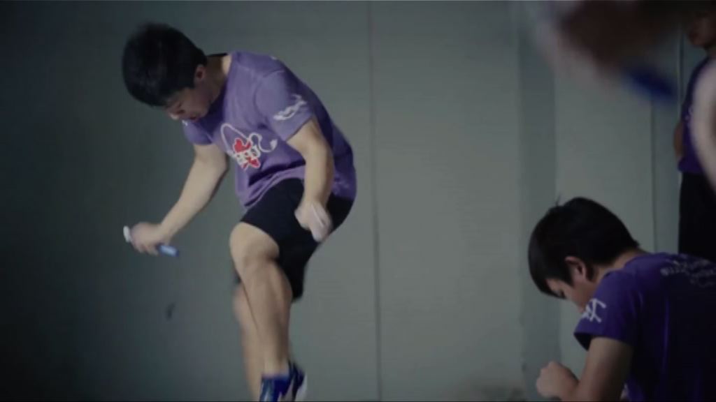 何柱霆稱適量壓力助自己再爭世界冠軍