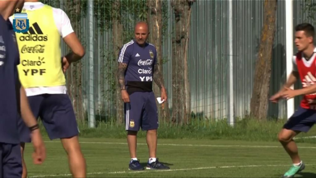 阿根廷足總否認解僱森柏奧利