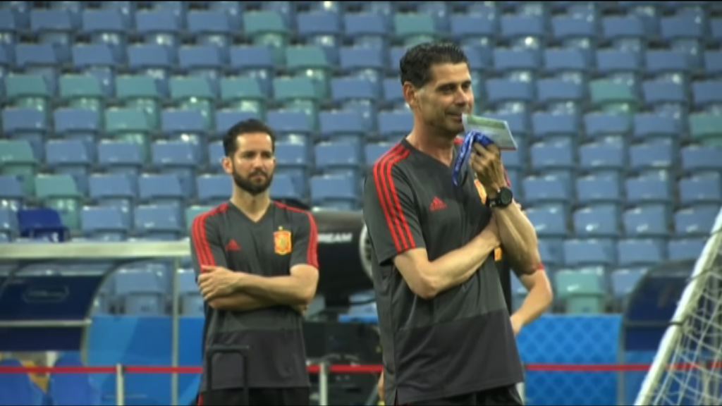 西班牙新帥希亞路亮相首課操練