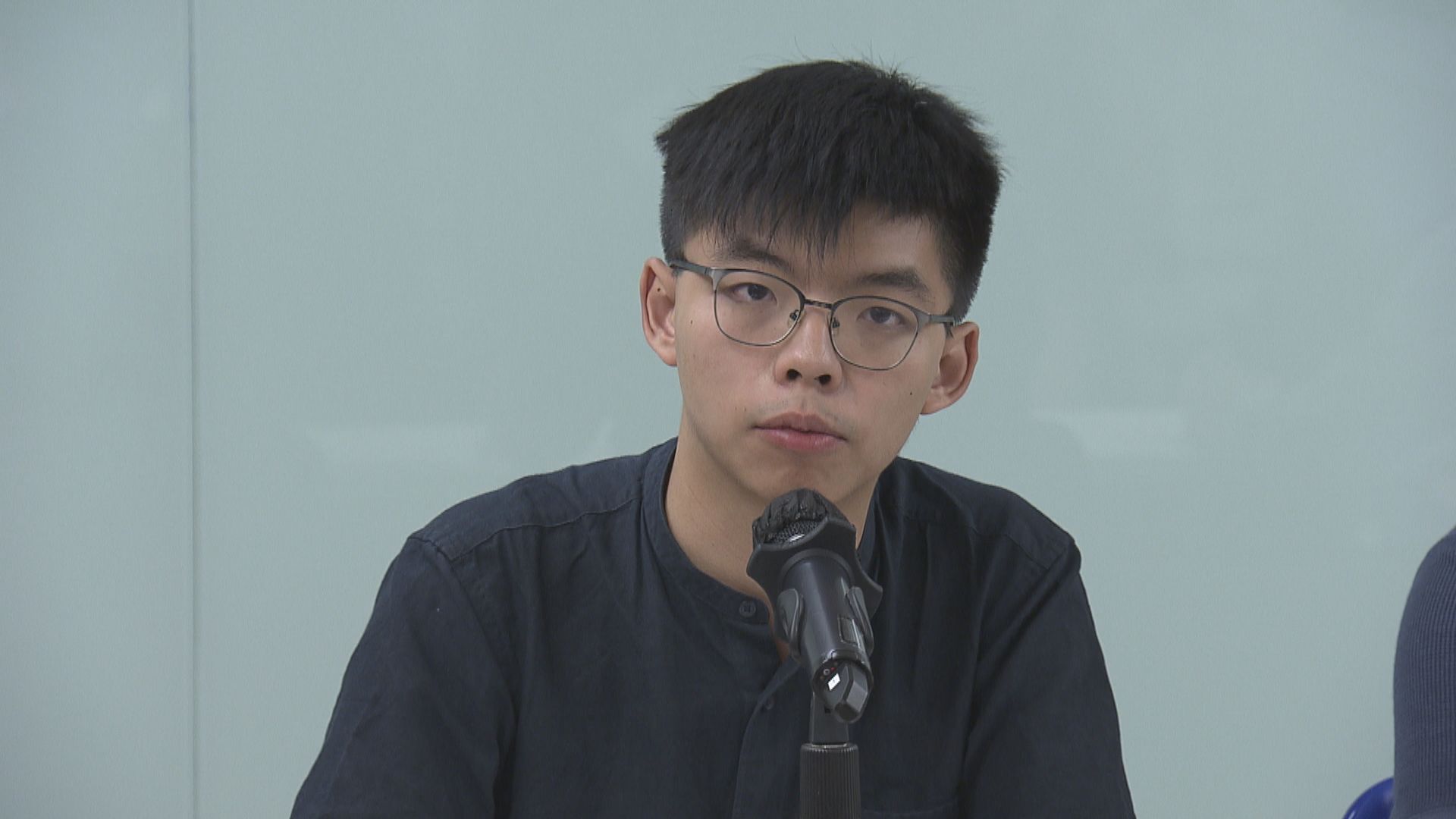 黃之鋒：圍封政總令重奪公民廣場案出現