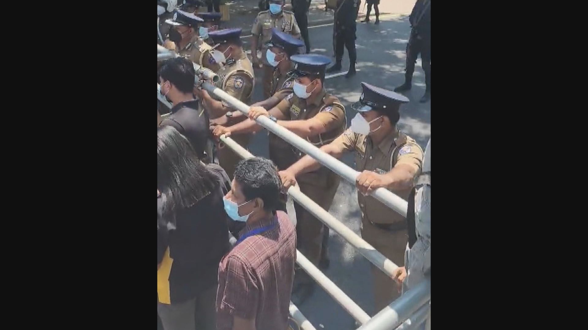 斯里蘭卡經濟危機持續　至少數百人被捕