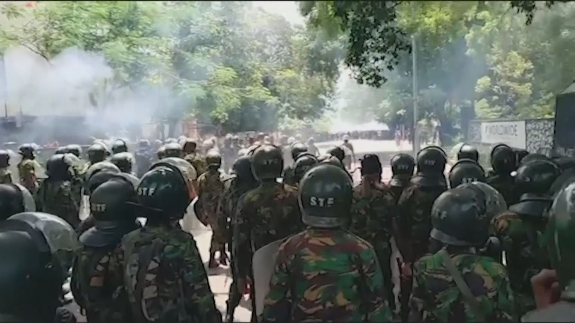 斯里蘭卡進入緊急狀態　首都科倫坡宵禁