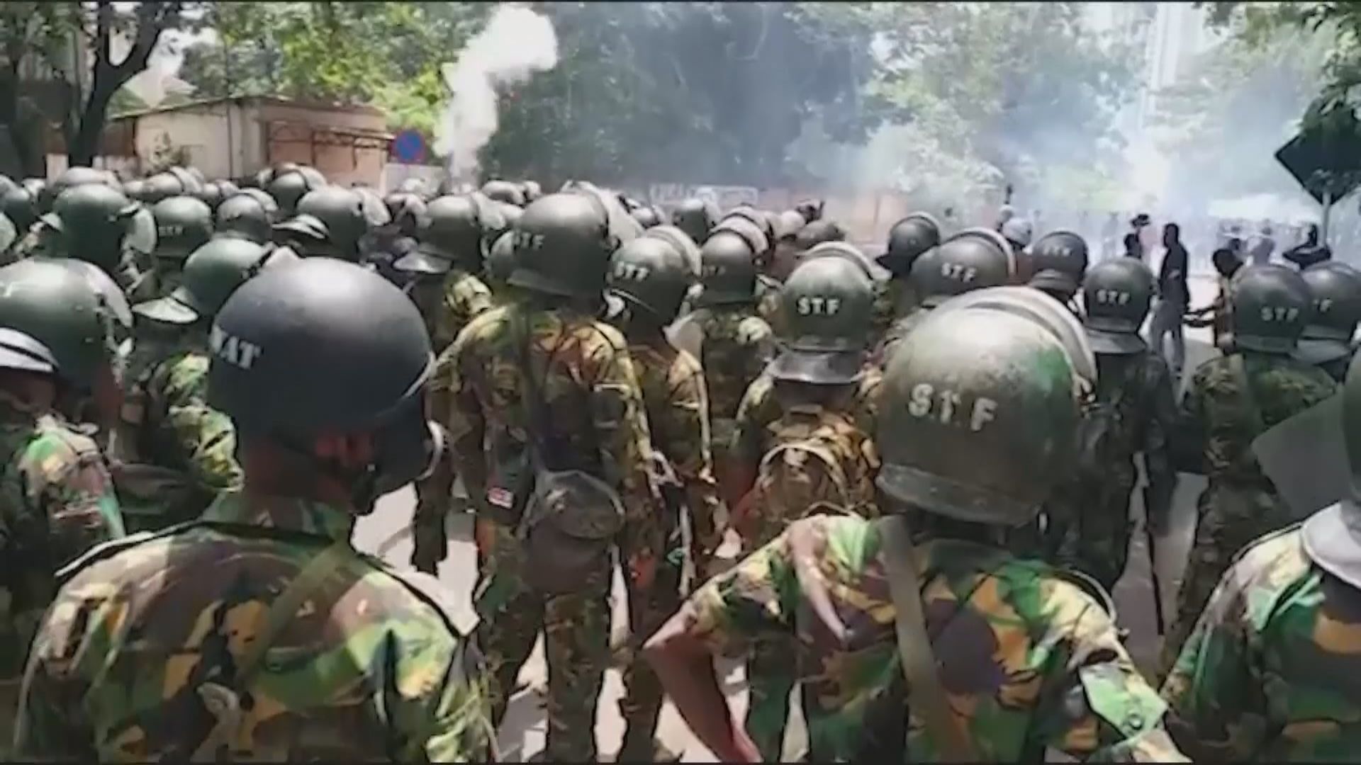 斯里蘭卡進入緊急狀態　首都科倫坡宵禁