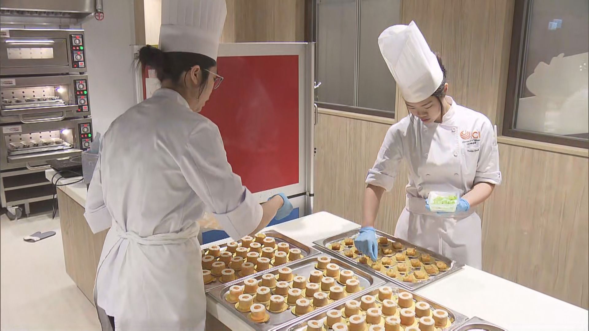 長者試食職訓局研蝦多士等六款小食甜品軟餐