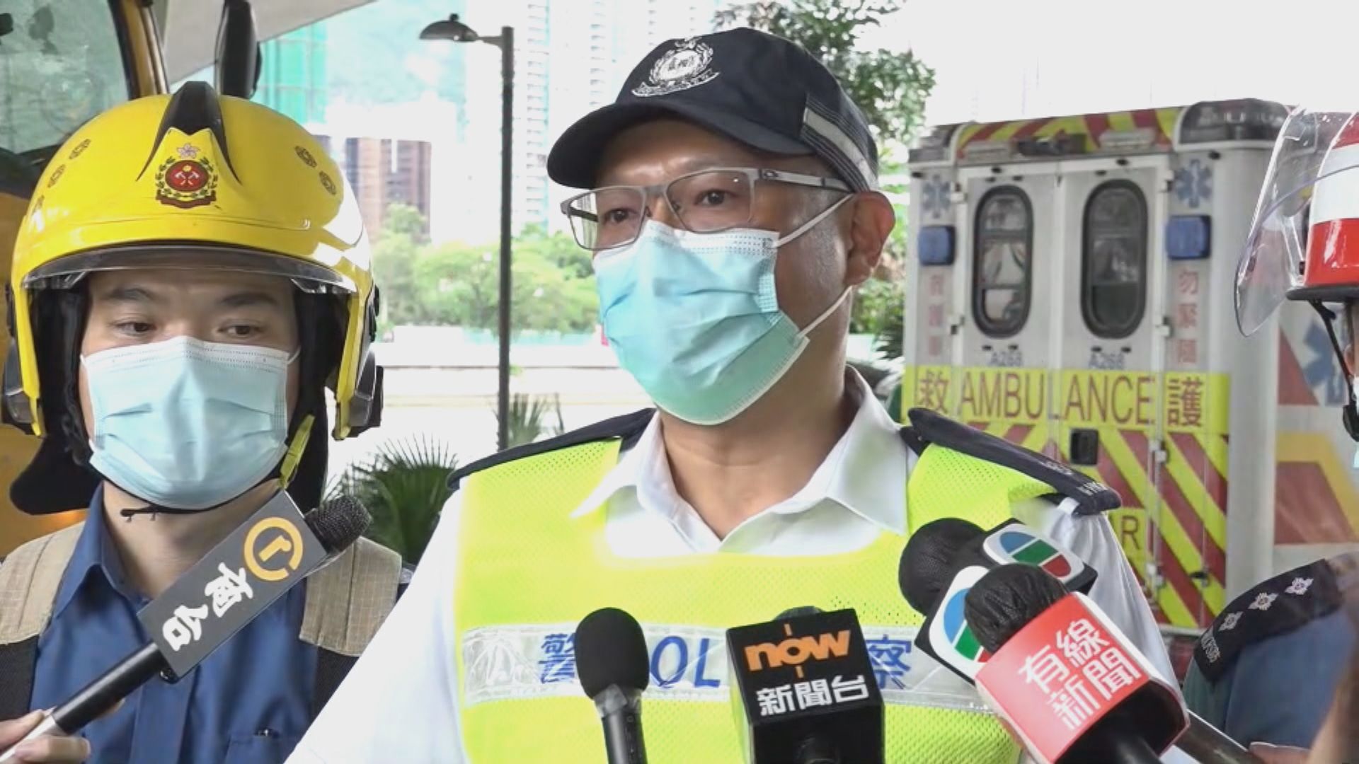 沙田校巴私家車相撞　疑校巴司機無遵守路面交通標誌