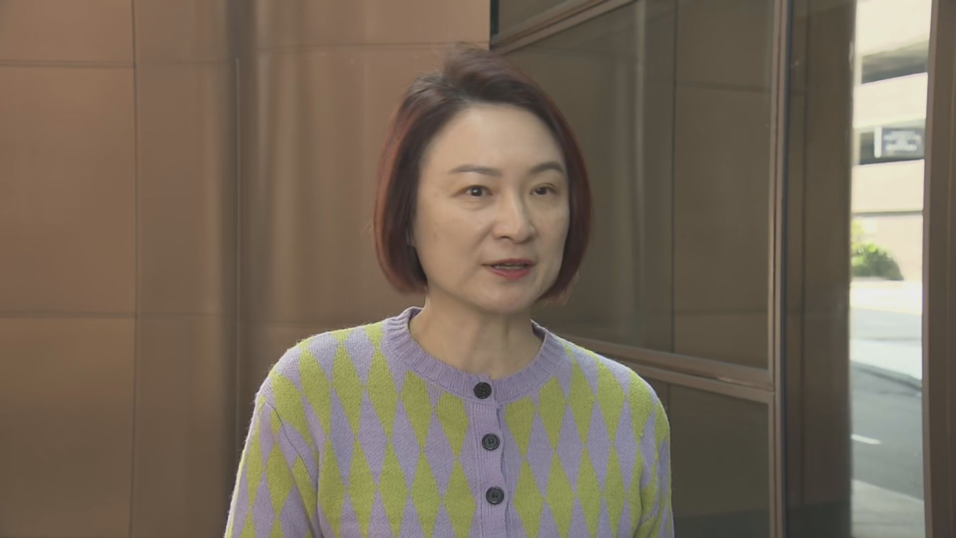 李慧琼赴京出席全國人大常委會 