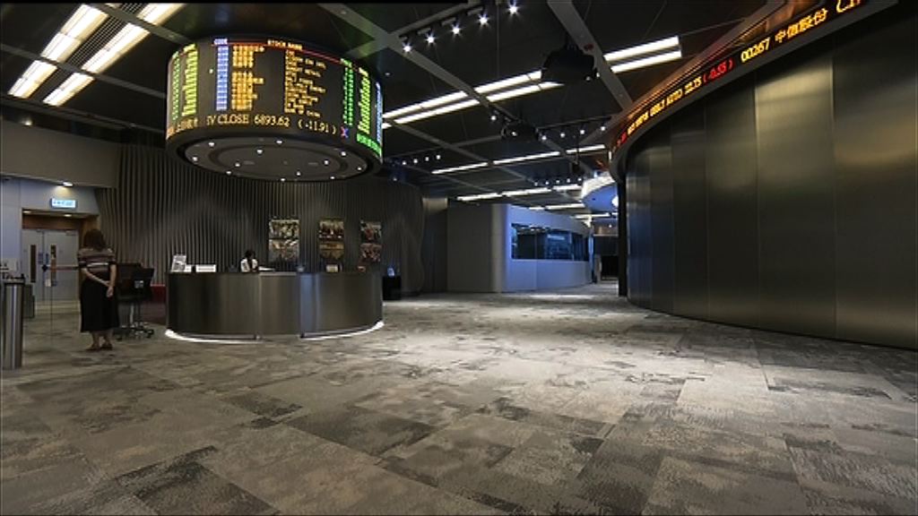 【「黃金周」冇金】賭收一出　賭股散晒