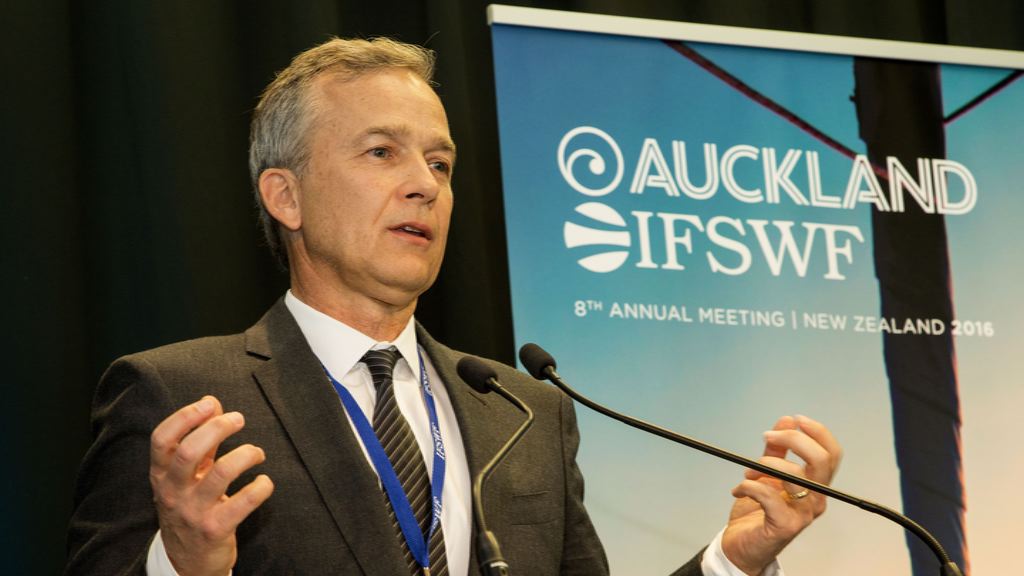 【牛市未完但...】Bridgewater:更大波動殺埋身