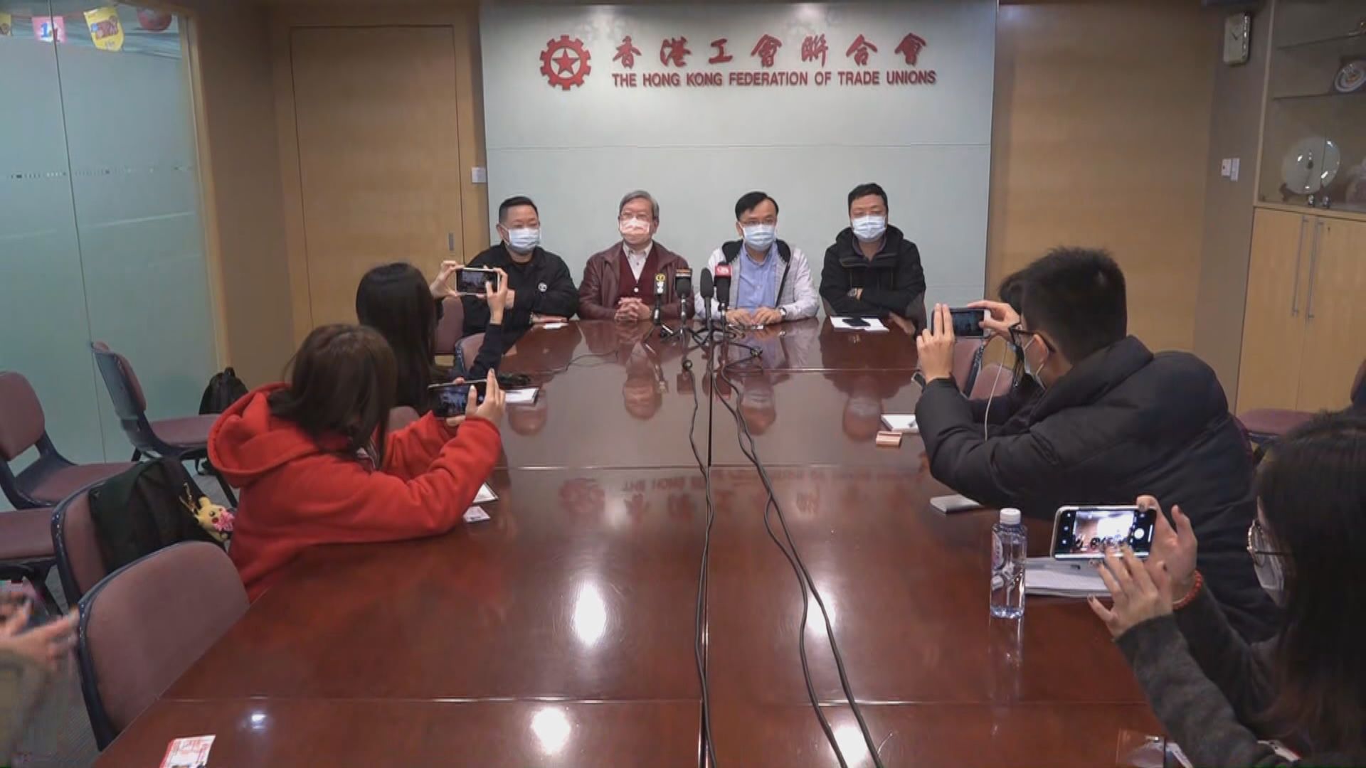 工聯會正籌備口罩工廠　料每月產十萬口罩