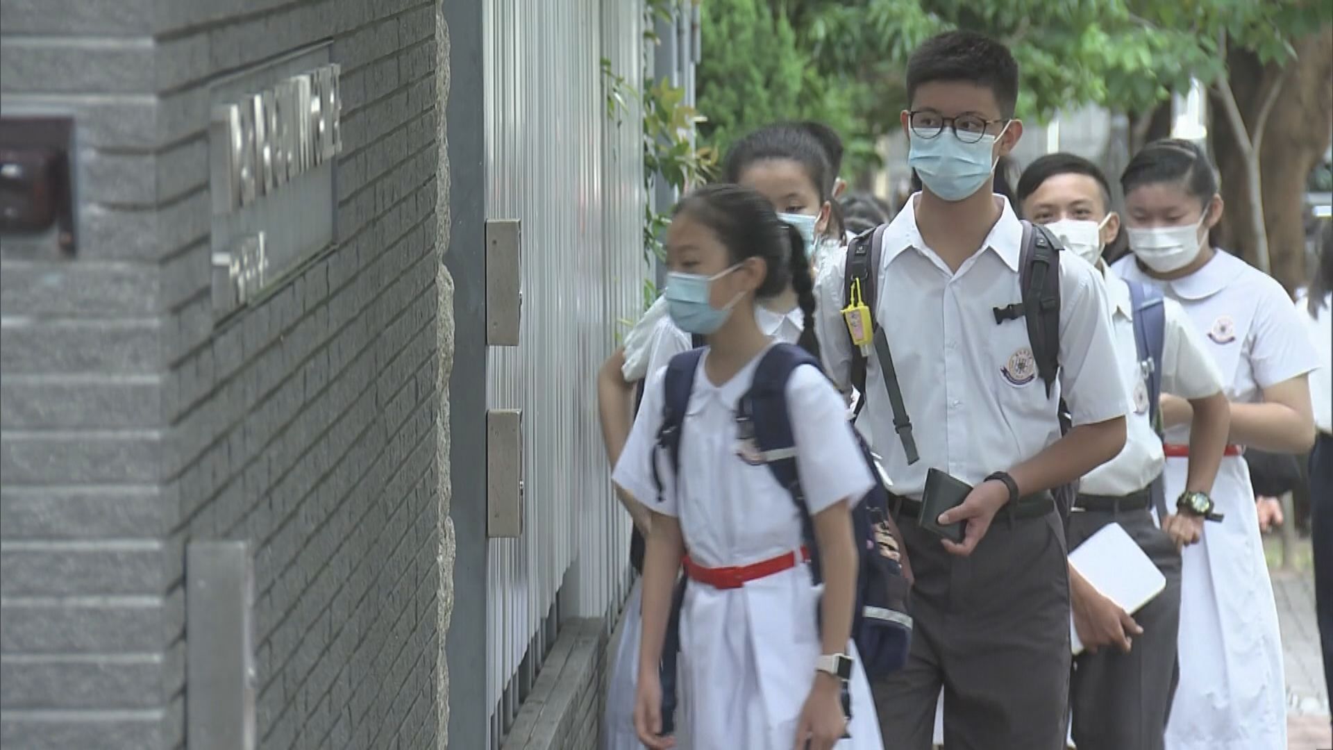 教育局向基層學童派快測包夠用至5月底　屆時檢視安排