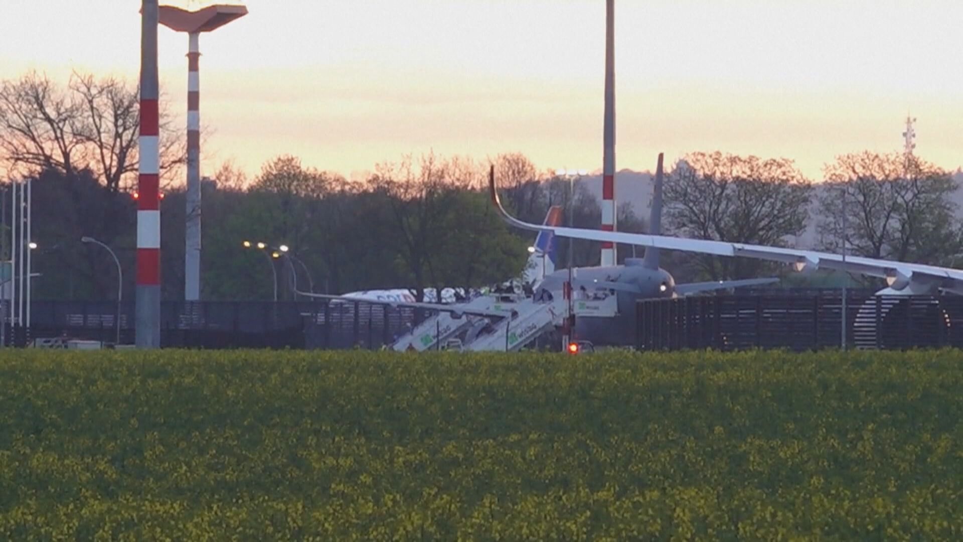 蘇丹衝突持續　中方指首批人員安全撤離至蘇丹鄰國