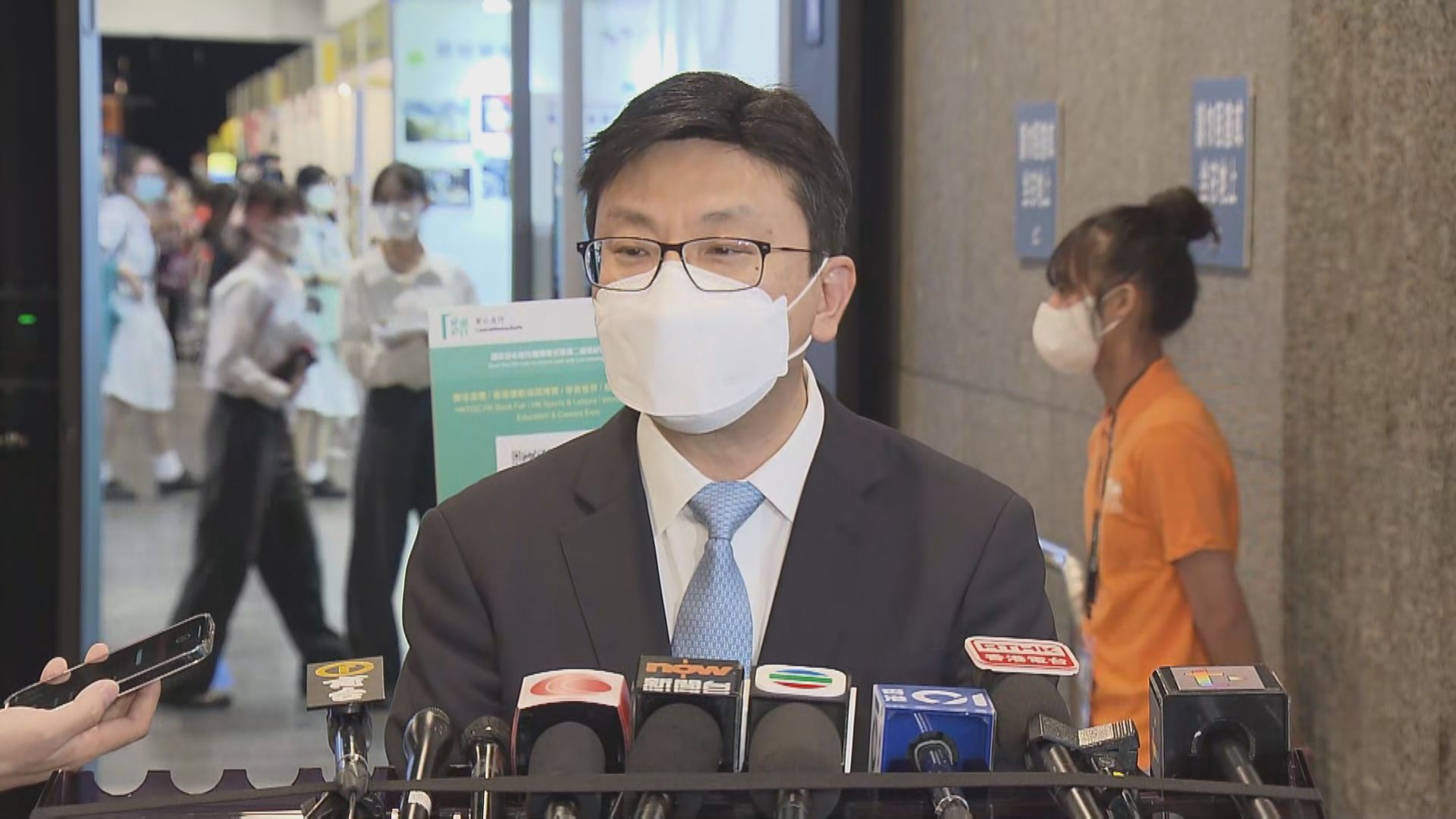 孫玉菡本周見院舍業界商討員工加密核酸檢測安排