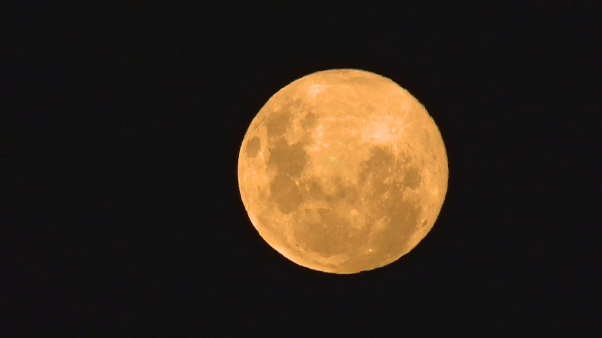 多國上空迎來今年首個超級月亮