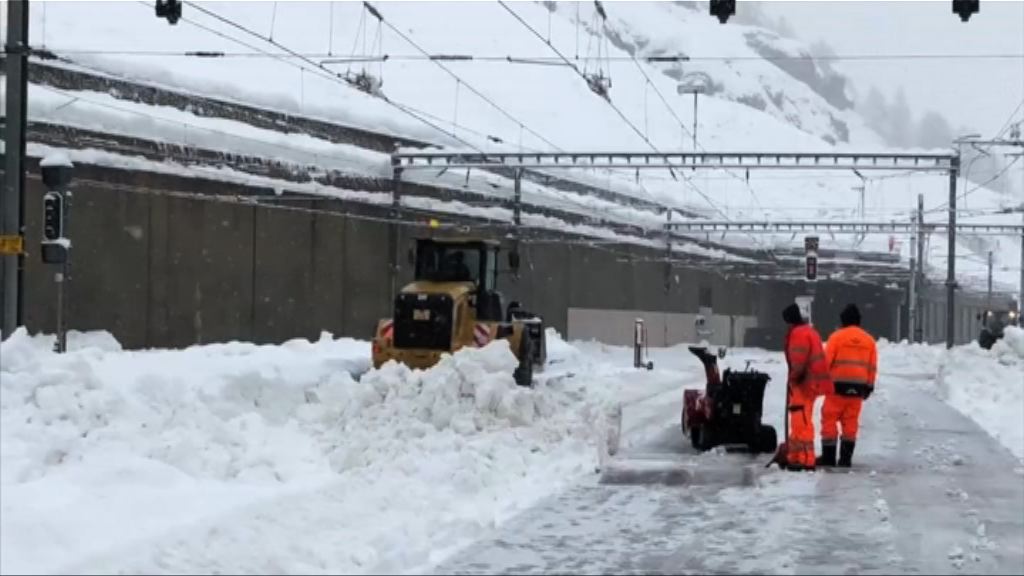瑞士馬特峰大雪逾萬旅客滯留