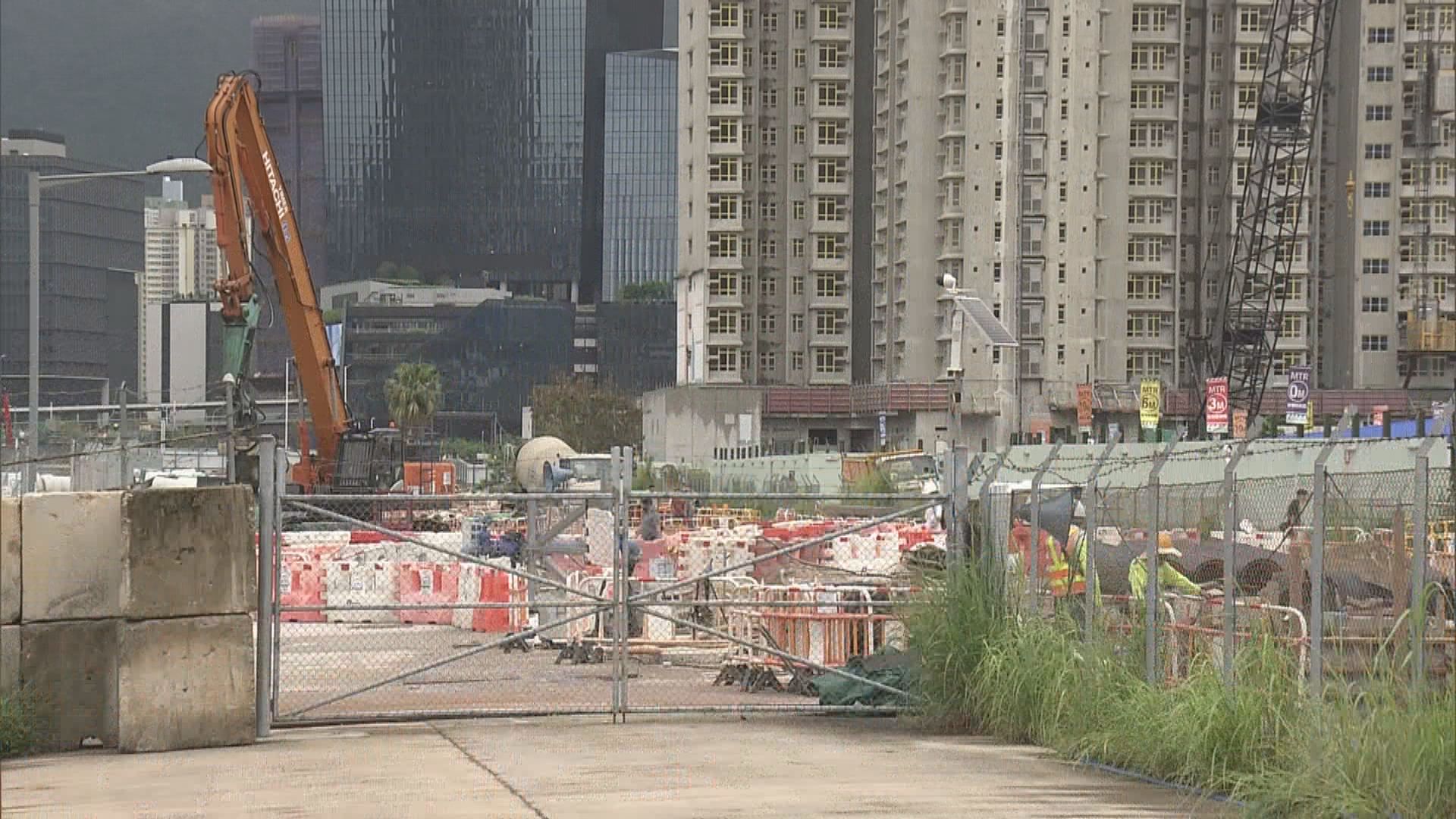 屯馬綫宋皇臺緊急出口輕微沉降 附近地盤煞停打樁