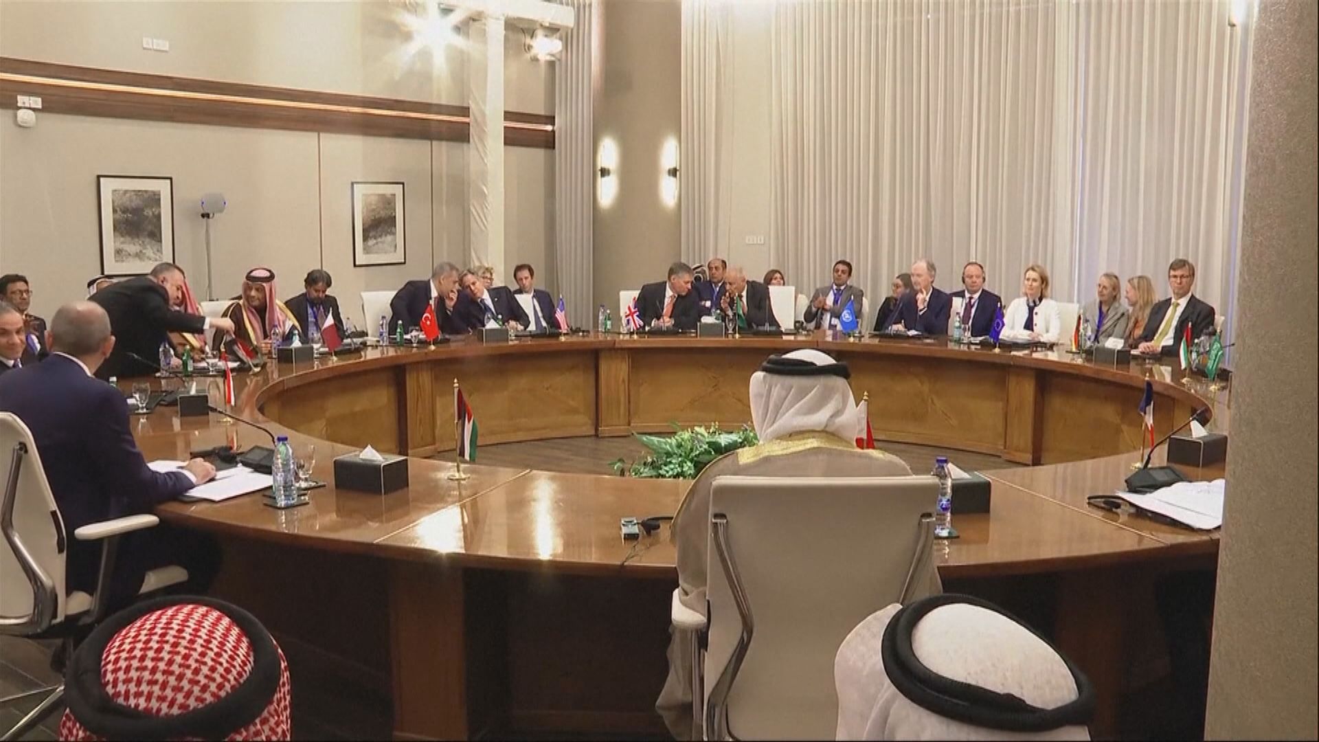 阿拉伯多國外長召開會議討論敘利亞問題　布林肯證實華府直接接觸敘利亞沙姆解放組織