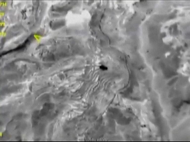 針對伊斯蘭國目標空襲持續