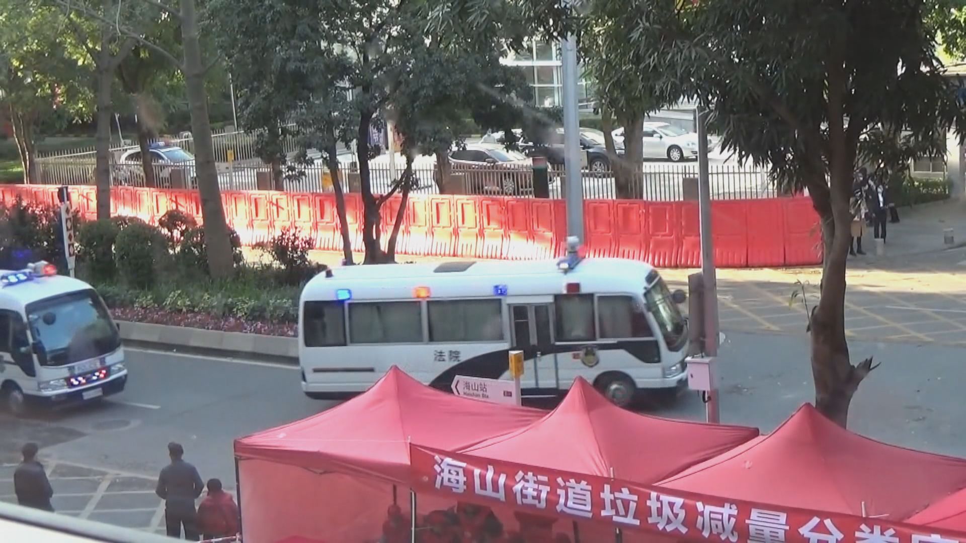 【12港人案】十人案件今早鹽田法院宣判　消息指另外兩人早上移交港警