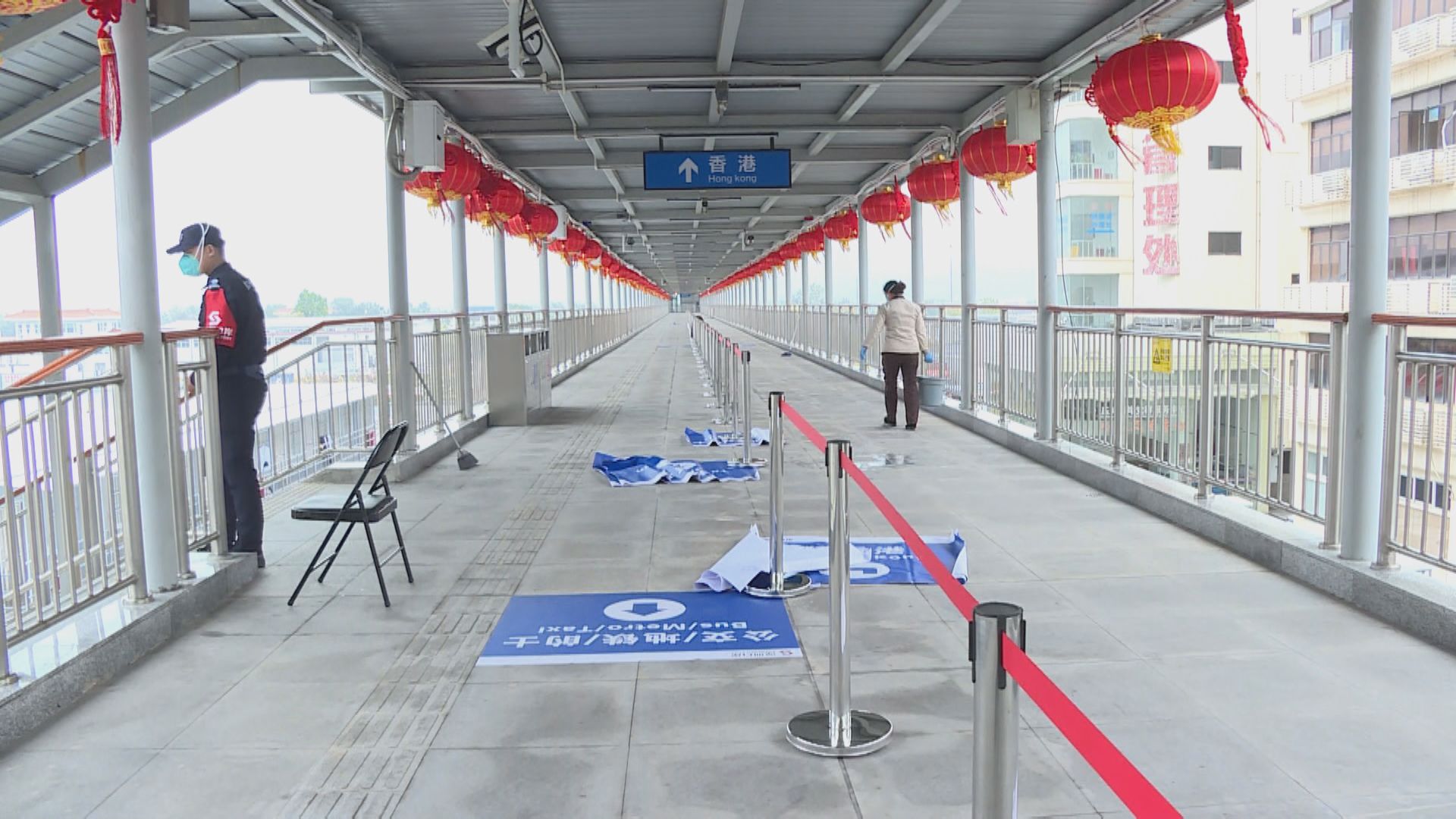 皇崗及羅湖口岸加強清潔貼指示　為通關做準備