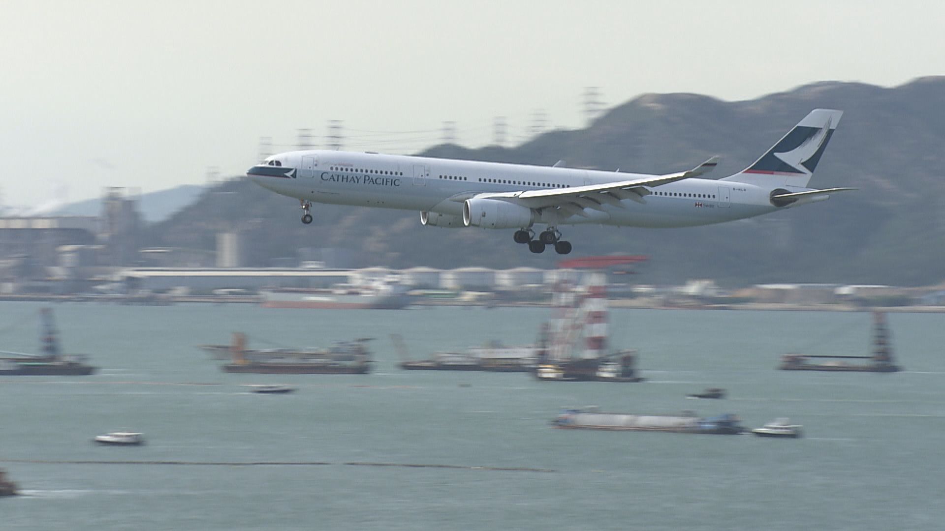 深圳確診者乘國泰CX260抵港再返內地