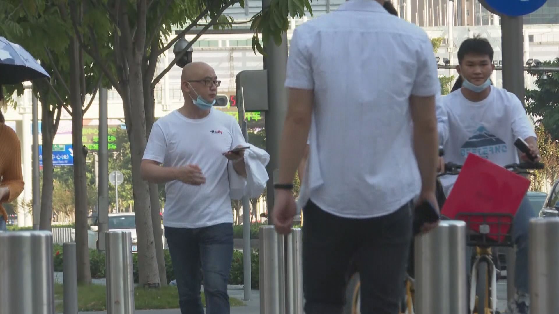 深圳四人涉隱瞞行程私自外出　拘禁及強制勞動四個月